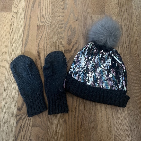 Gap Kids sequin hat and mitten set - Picture 2 of 3